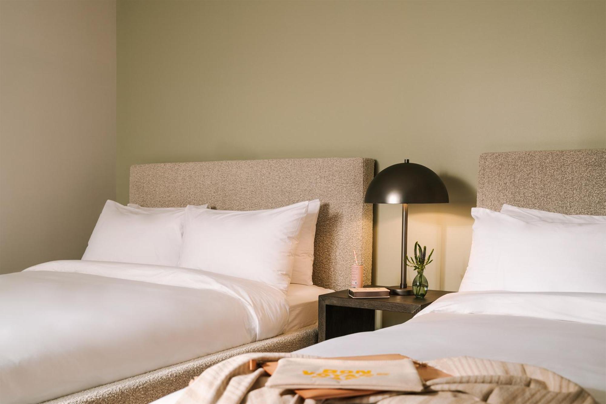 La Ensenada Hotel Laguna Beach, Sonder By Marriott Bonvoy Room photo